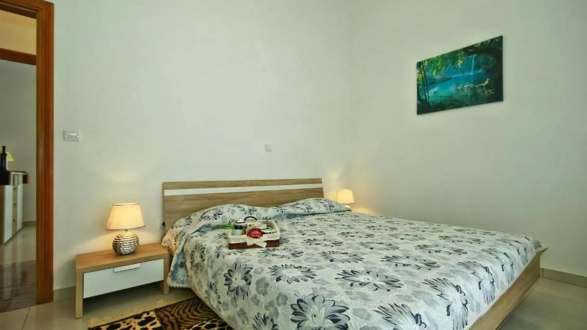 Дом отдыха Ferienhaus Mit Pool, Terrasse Und Parkplatz Буйе